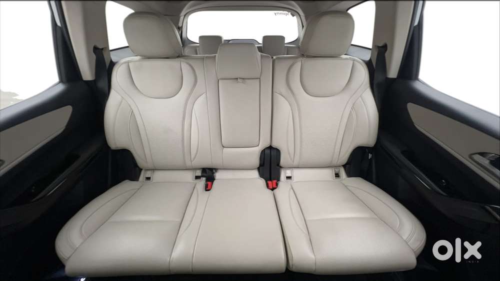 Mahindra Xuv700 2.2 Ax 7 Diesel At Luxury Pack Str, 2022, Diesel