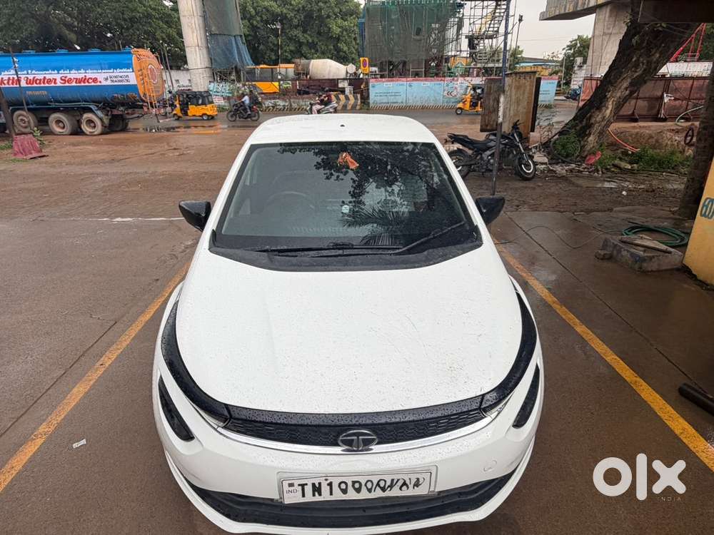 Tata Altroz Petrol 2023