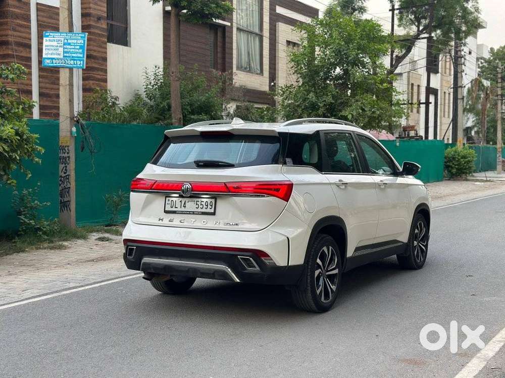 Mg Hector Plus Sharp Pro 1.5 Turbo Petrol Cvt 6 Str, 2024, Petrol