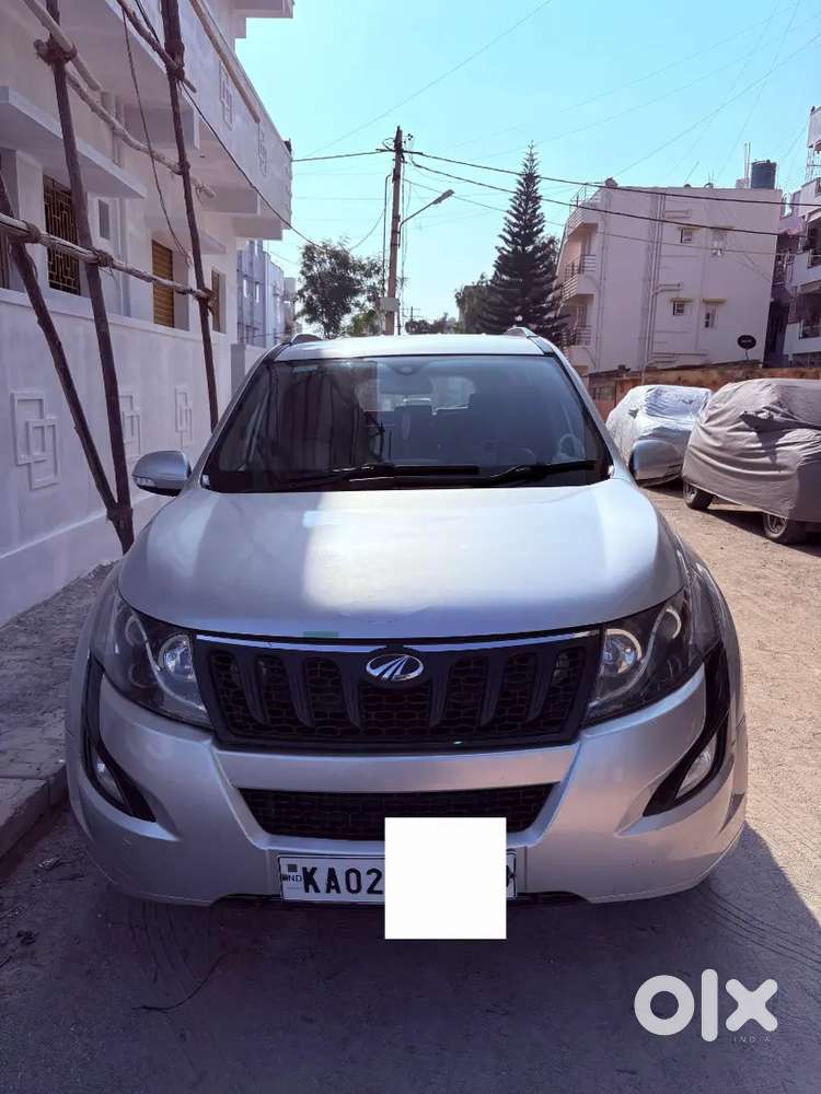 Mahindra Xuv500 2016 Diesel 137718 Km Driven
