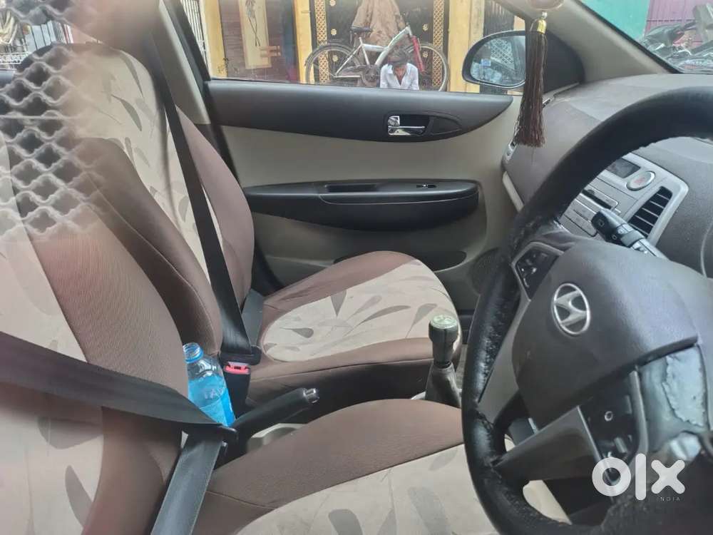 Hyundai I20 2011 Cng & Hybrids 171000 Km Driven