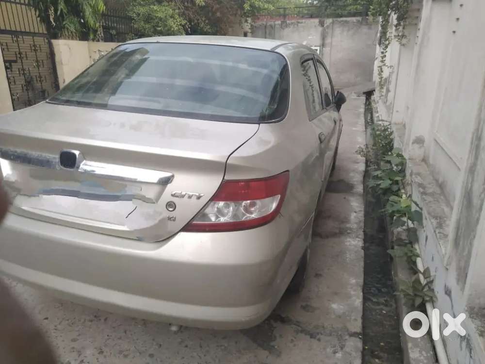 Honda City 2005 Petrol 110000 Km Driven Well Maintained