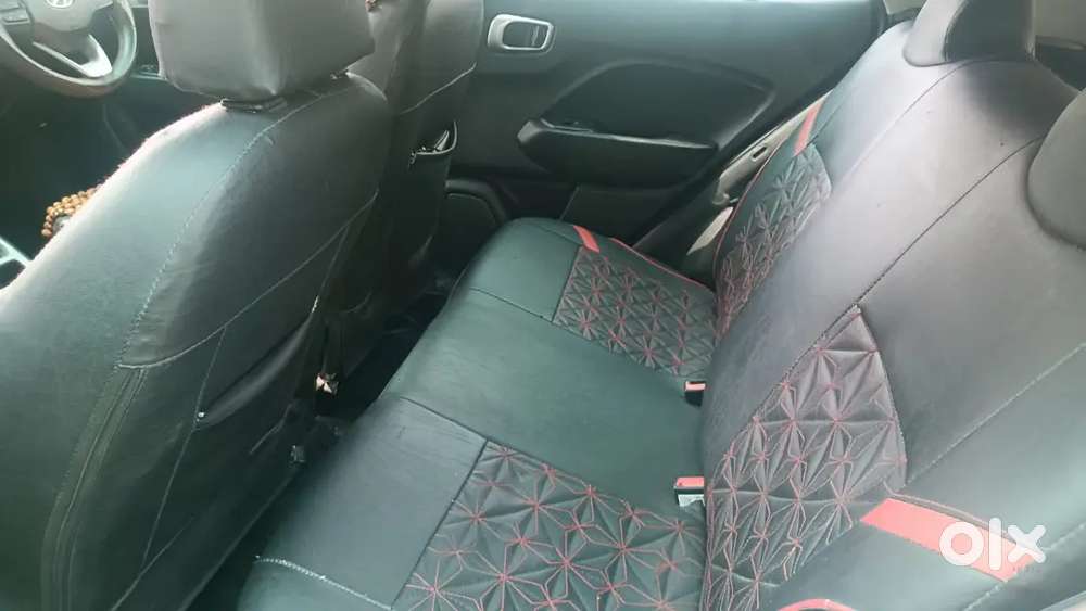 Hyundai Venue Petrol 2021( Army Person)full Insurance