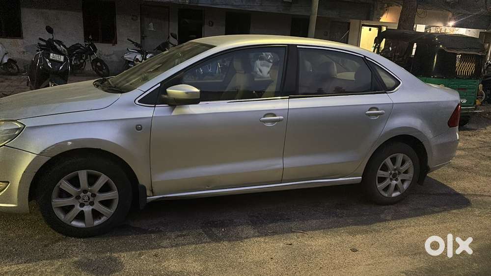 Skoda Rapid Elegance 2013 Diesel