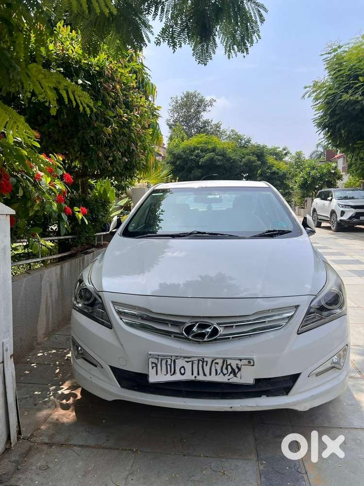 Hyundai Verna Fluidic 2015