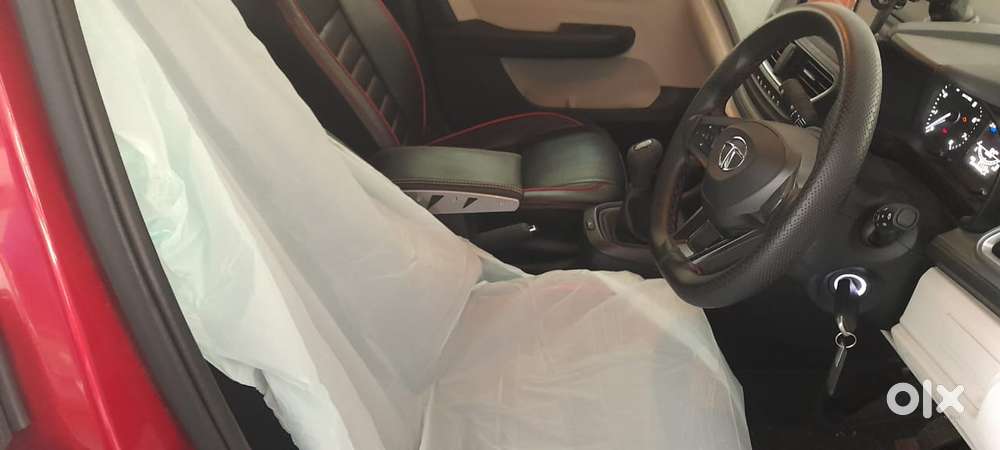 Tata Altroz 1.2 Xm Plus, 2021, Petrol