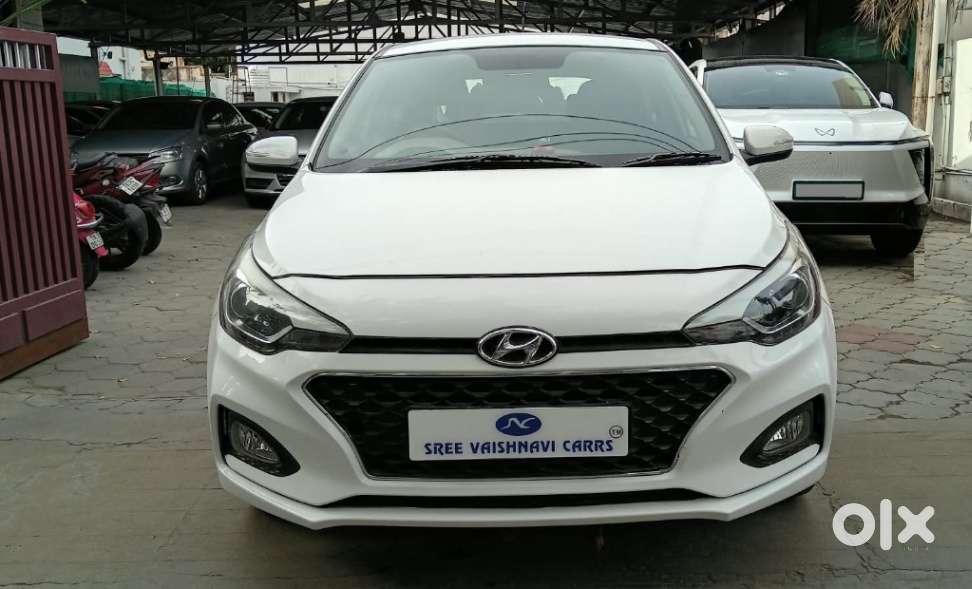 Hyundai Elite I20 1.2 Asta (o) Cvt, 2019, Petrol