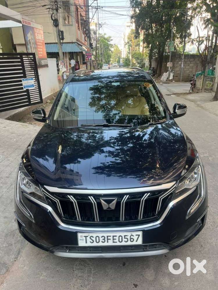 Mahindra Xuv700 2.0 Ax 5 Petrol Mt 7 Str, 2022, Petrol