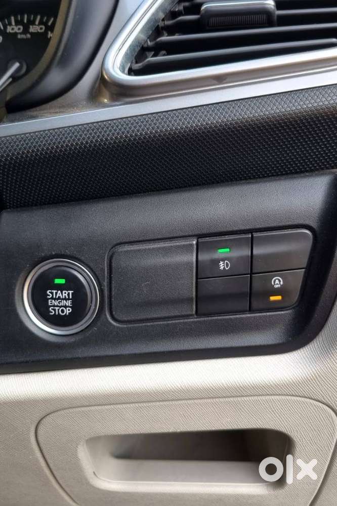 Tata Altroz 1.2 Xt, 2023, Petrol