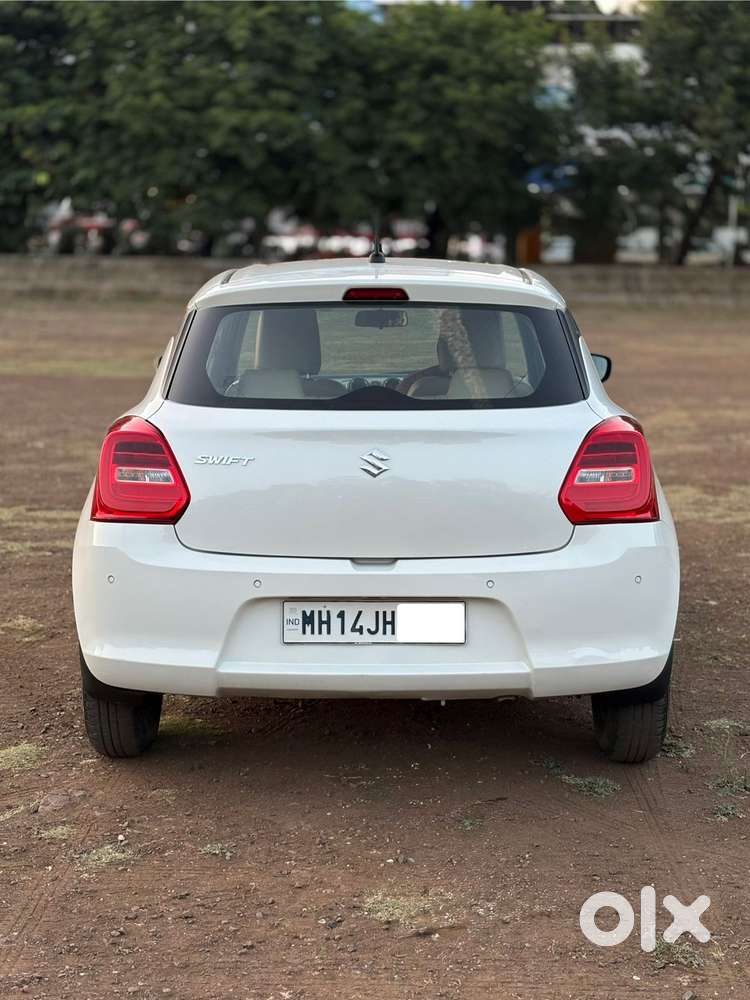 Maruti Suzuki Swift Vxi + Manual, 2021, Petrol