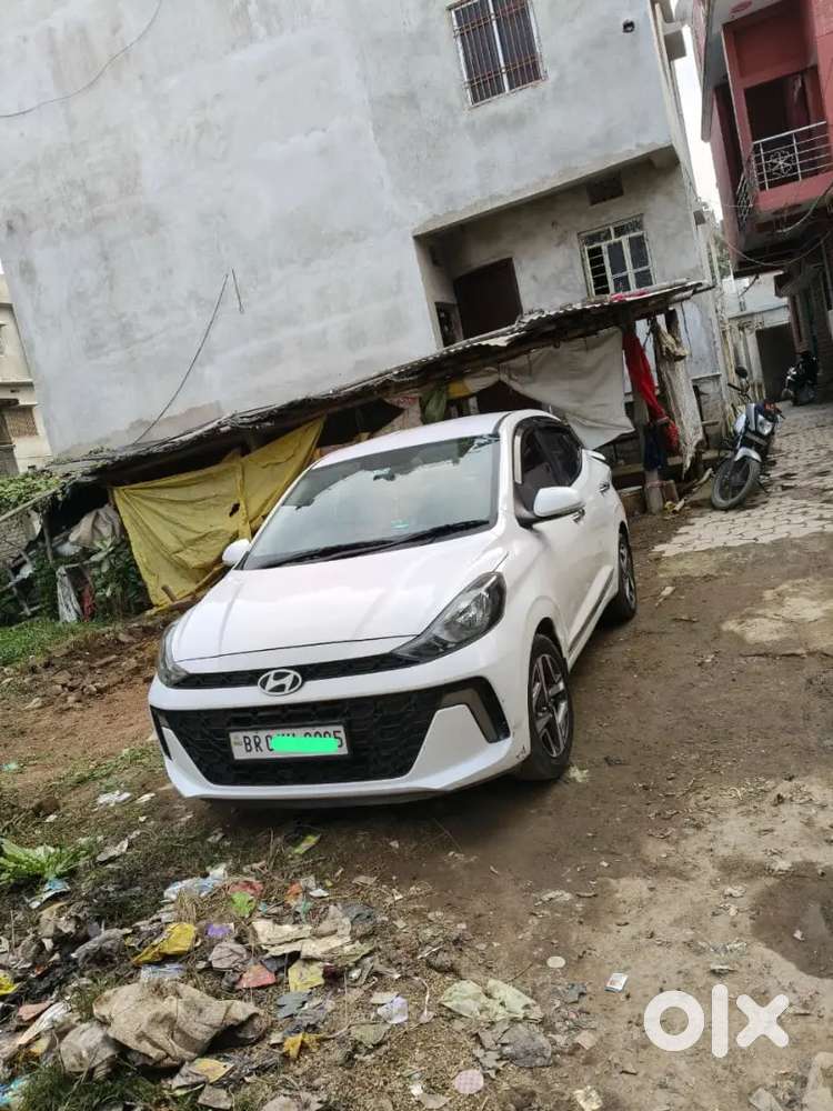 Hyundai Aura 2023 Petrol 20000 Km Driven Bank Se Khicha Hua Hai