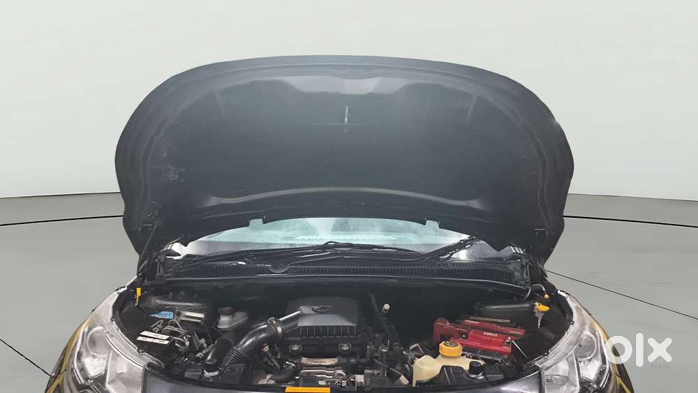 Tata Nexon 1.2 Revotron Xm (s), 2022, Petrol