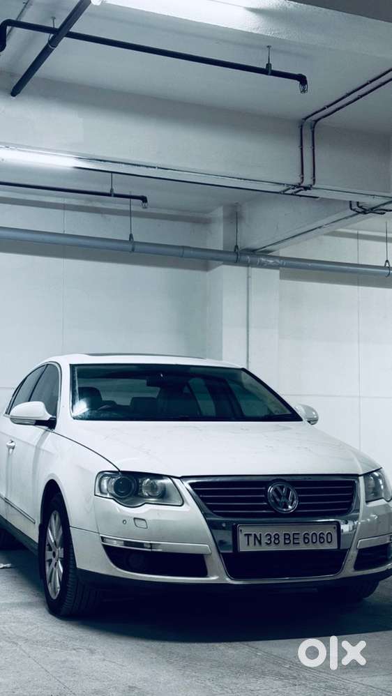 Volkswagen Passat 2011 Model
