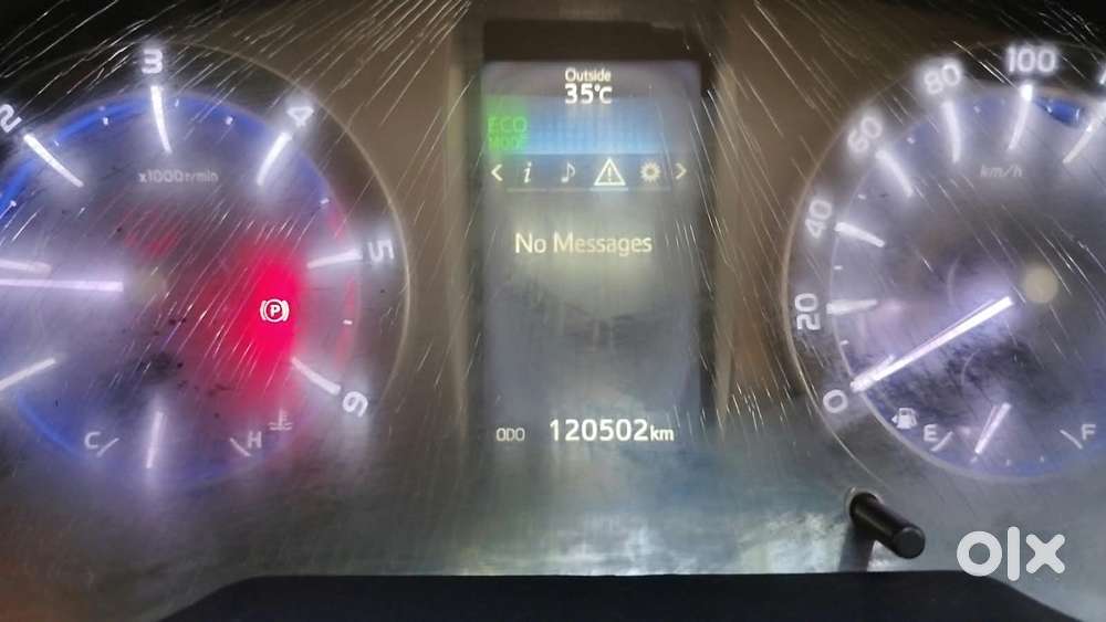 Toyota Innova Crysta 2.4 V 7 Str, 2016, Diesel