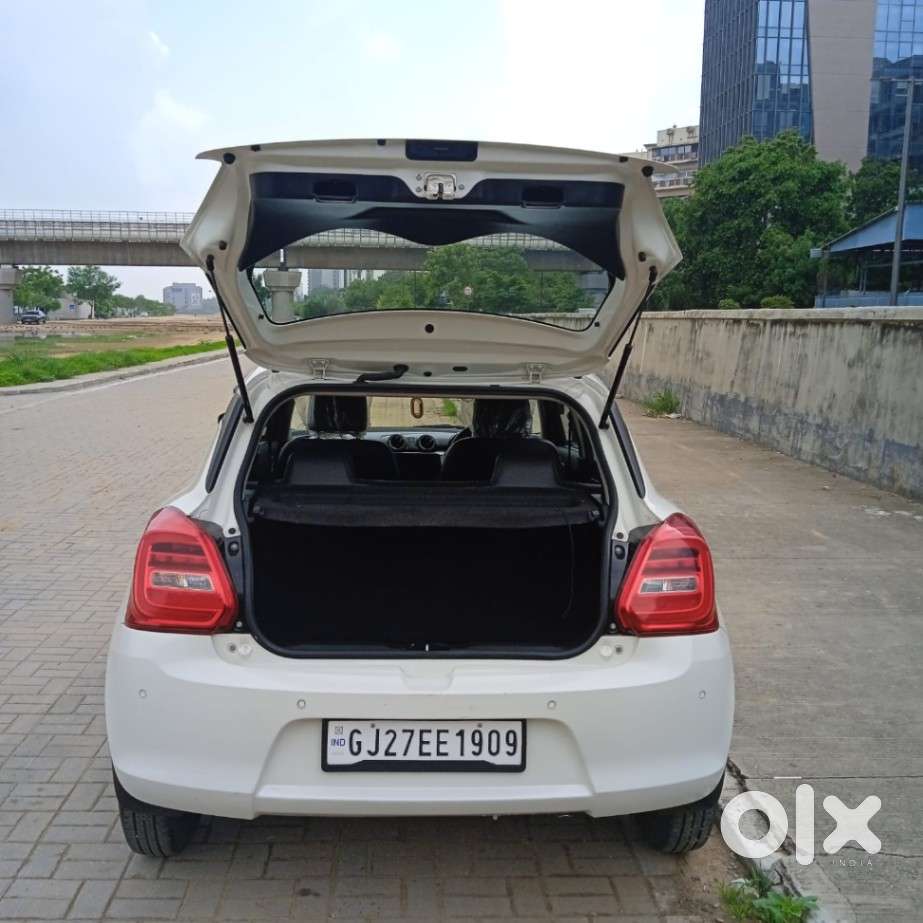 Maruti Suzuki Swift Vxi, 2022, Petrol