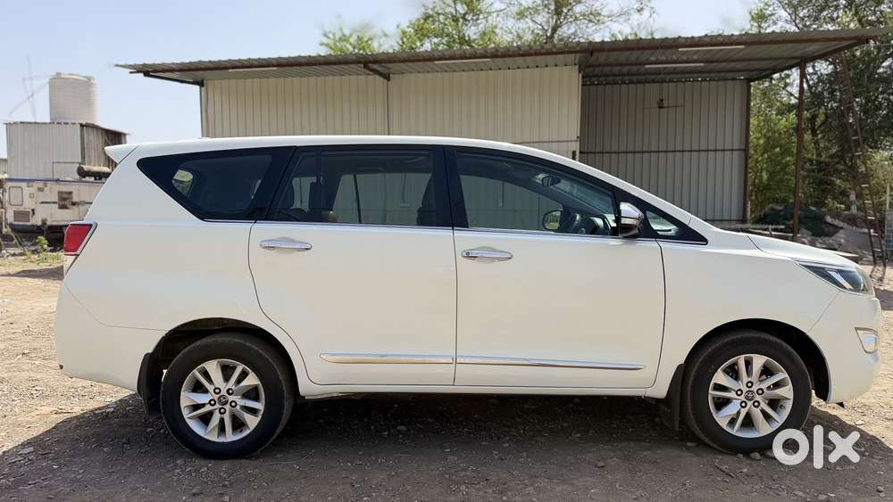 Toyota Innova Crysta 2.8 Zx At, 2017, Diesel