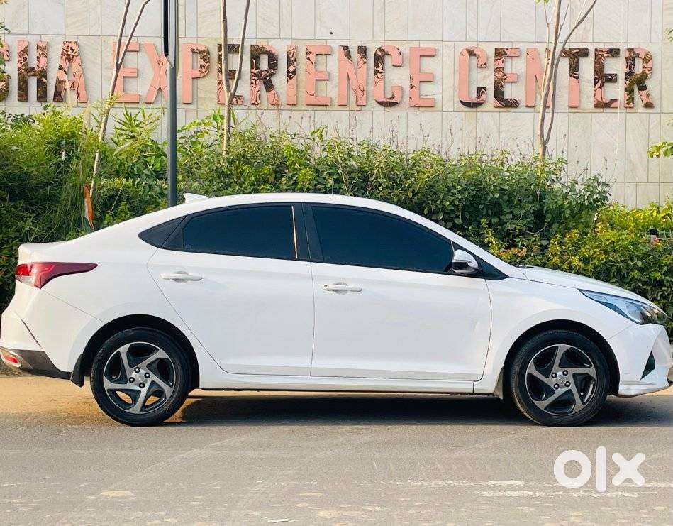 Hyundai Verna S+, 2022, Diesel