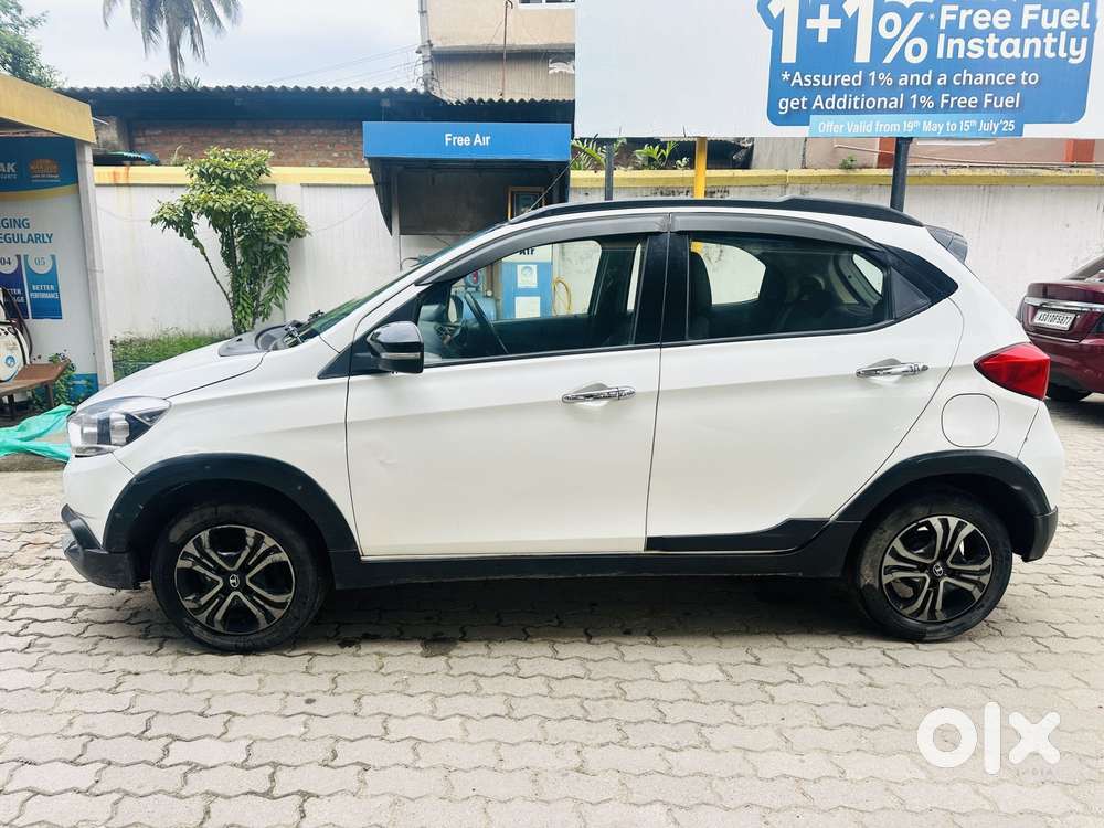 Tata Tiago Xz Opt, 2019, Petrol