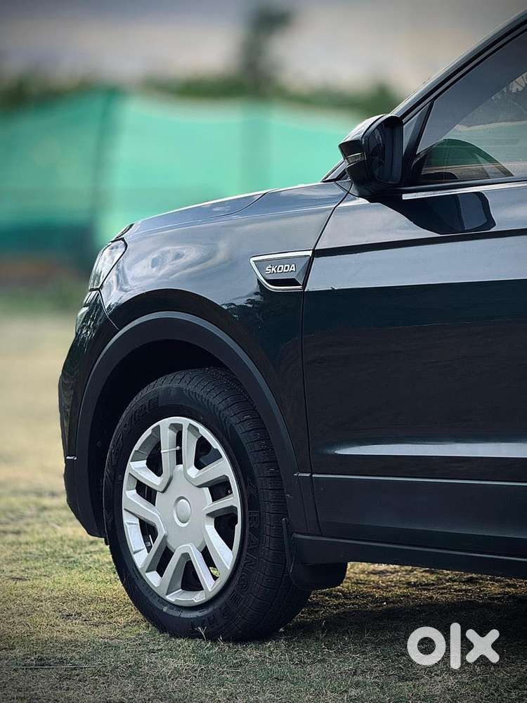 Skoda Kushaq 1.0 Tsi Ambition, 2022, Petrol