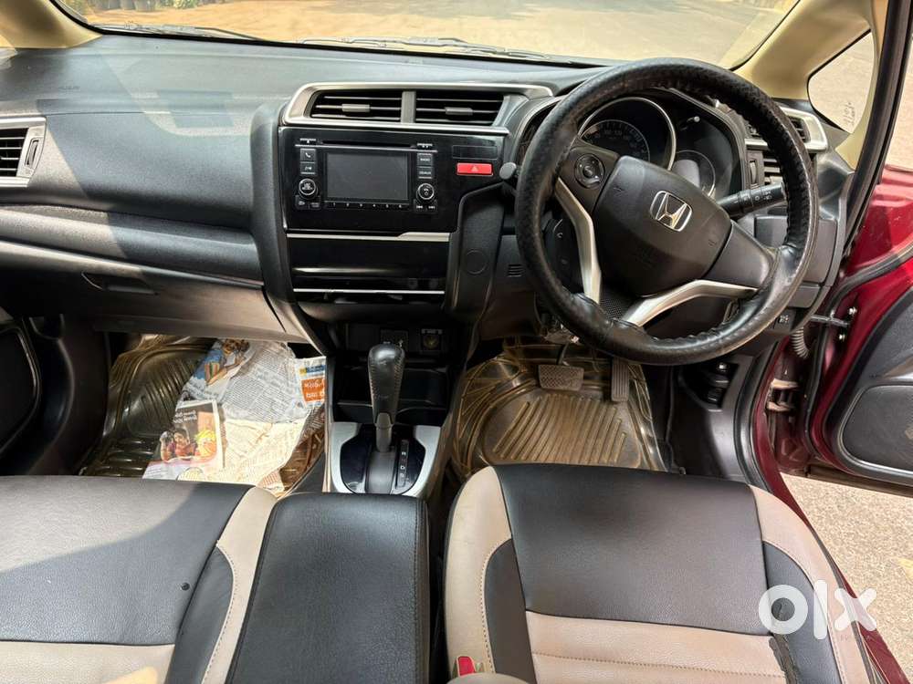 Honda Jazz V Cvt, 2015, Petrol