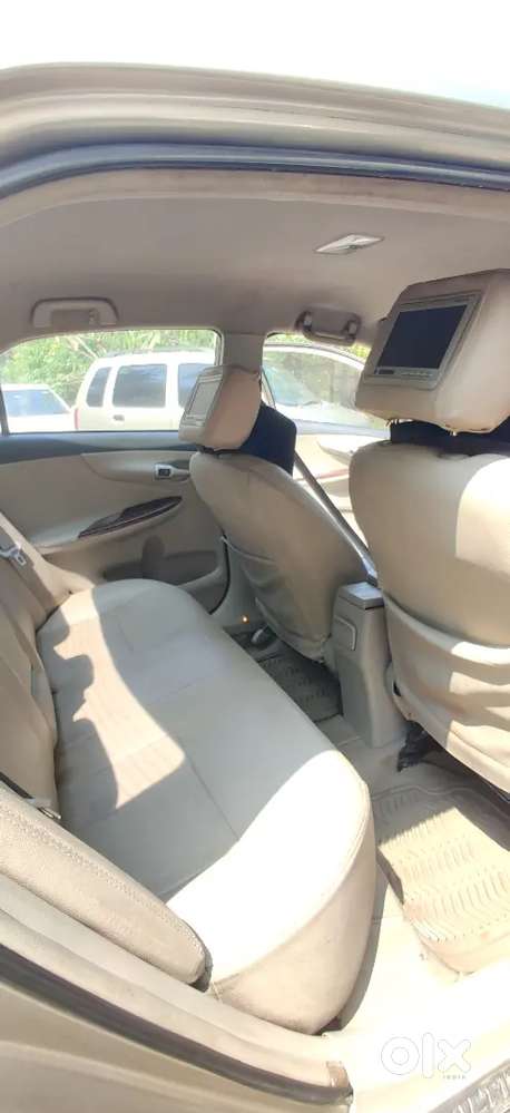 Toyota Corolla Altis 2013