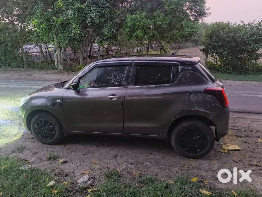 Swift 2021 Maruti Petrol