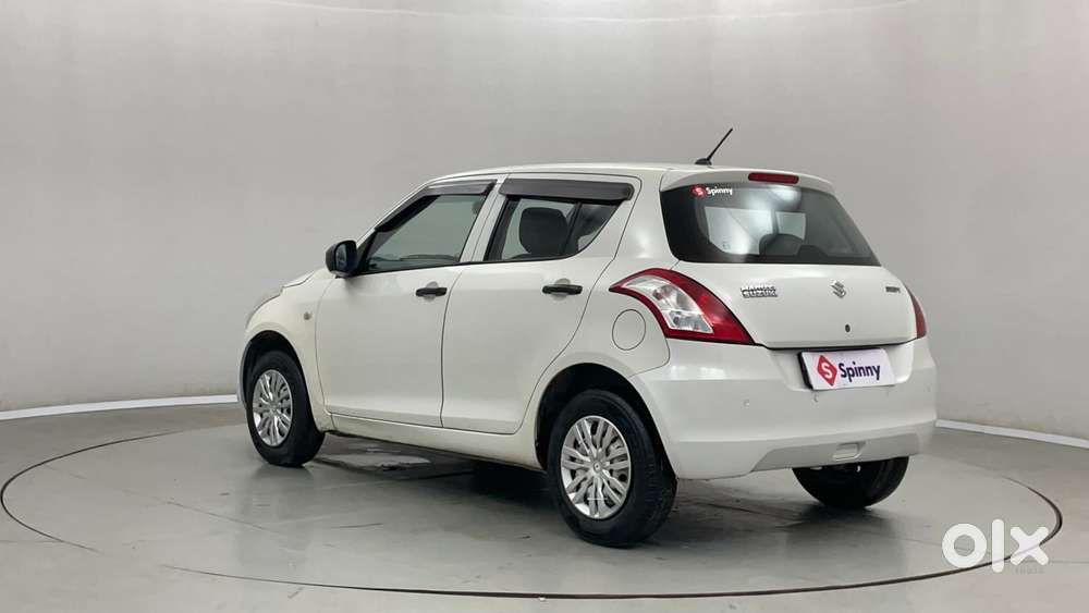 Maruti Suzuki Swift 1.2 Lxi (o), 2016, Petrol