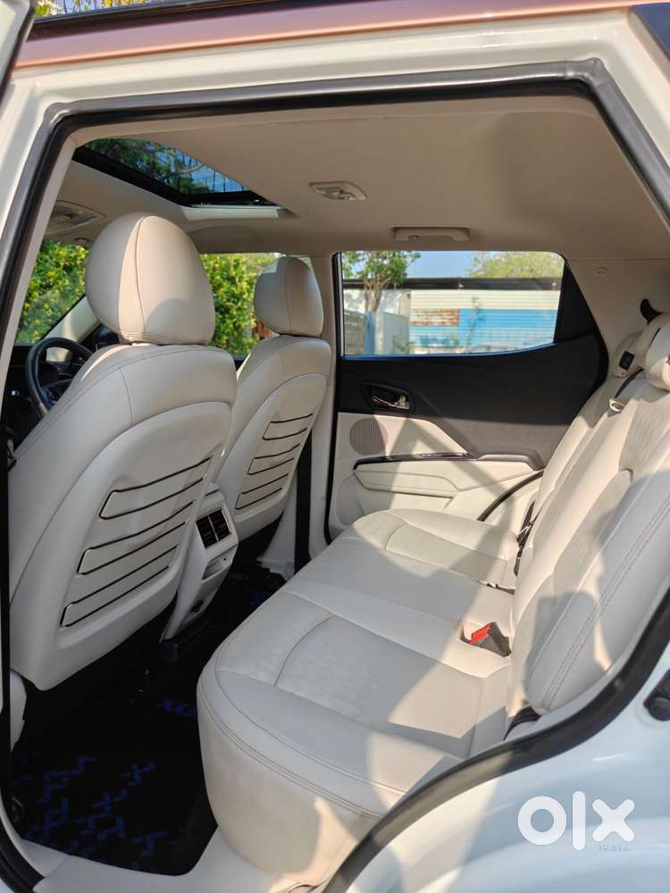 Mahindra Xuv400 Ev El Fast Charger, 2024, Electric