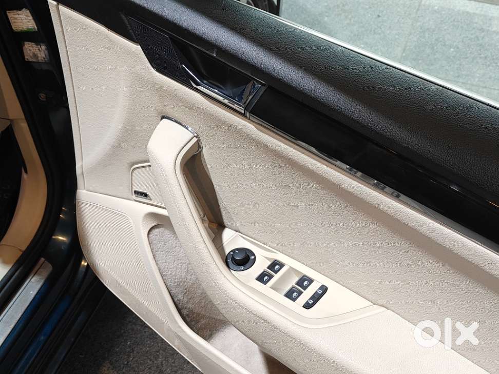 Skoda Superb 2.0 Tsi At L&k, 2020, Petrol