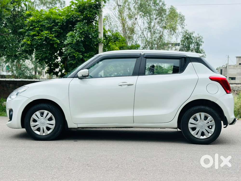 Maruti Suzuki Swift, 2020, Petrol