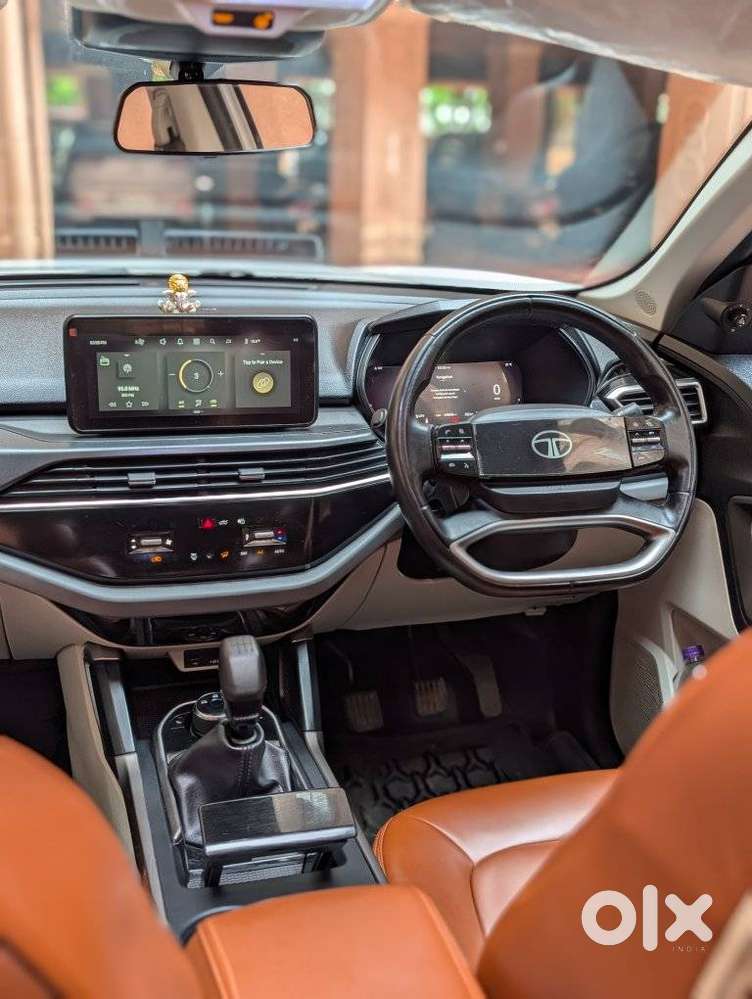 Tata Safari Pure Plus S, 2024, Diesel