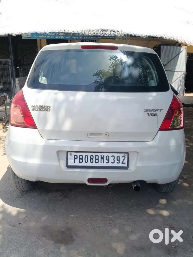 Maruti Suzuki Swift 2010 Diesel 150000 Km Driven