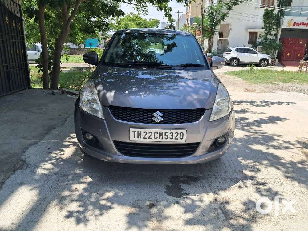 Maruti Suzuki Swift Vxi With Abs, 2013, Petrol