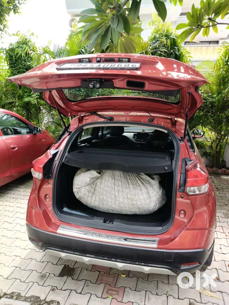 Nissan Kicks Petrol 2021