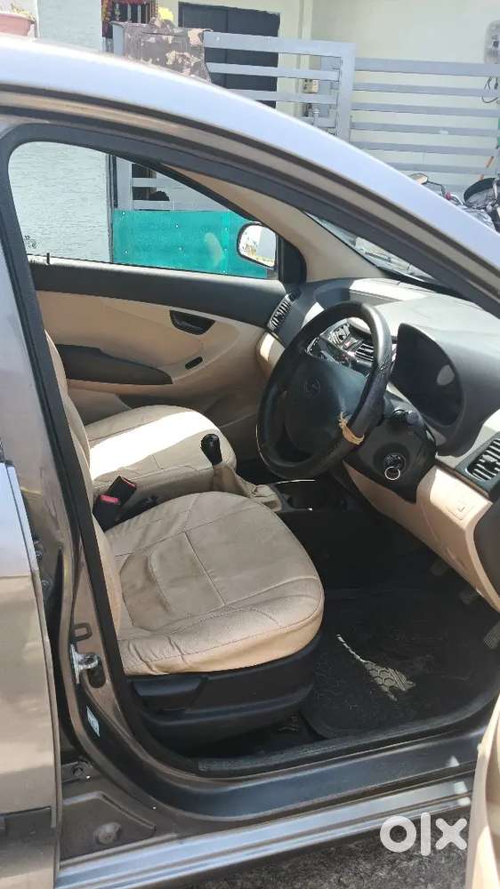 Single Hand Car