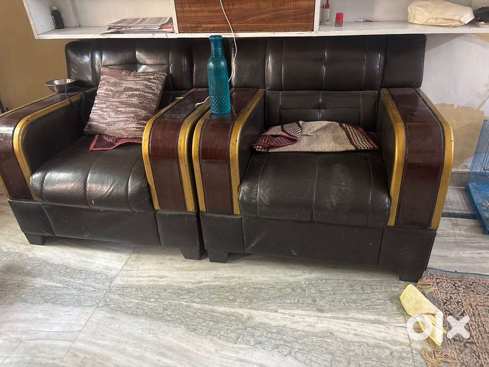 5 seater amazing sofa