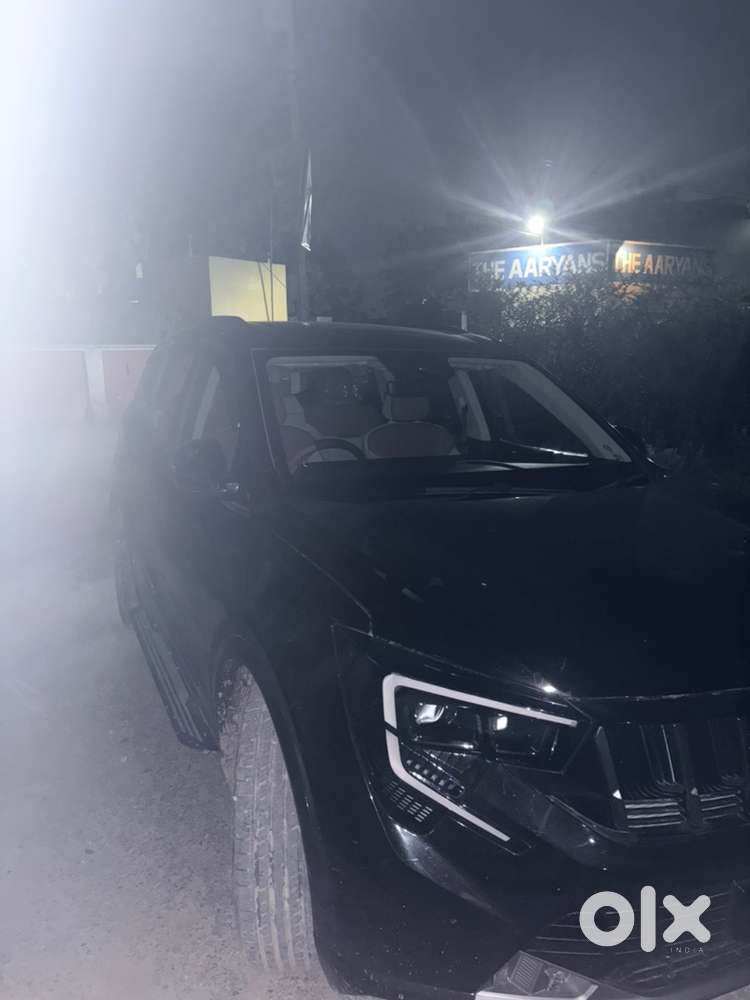 Mahindra Xuv 7xo  Ax7t Diesel At 2026