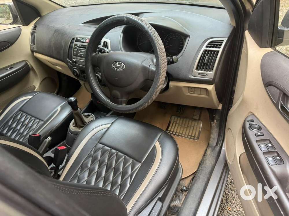 Hyundai I20 2013 Petrol Well Maintained