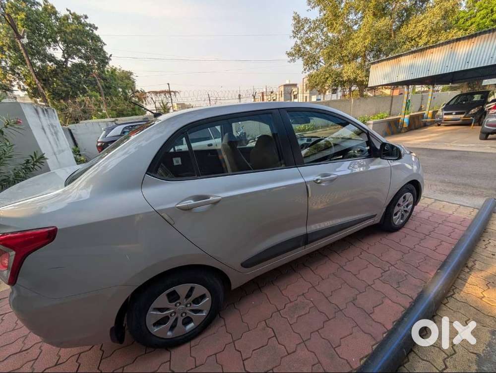 Hyundai Xcent 2015 Petrol Well Maintained