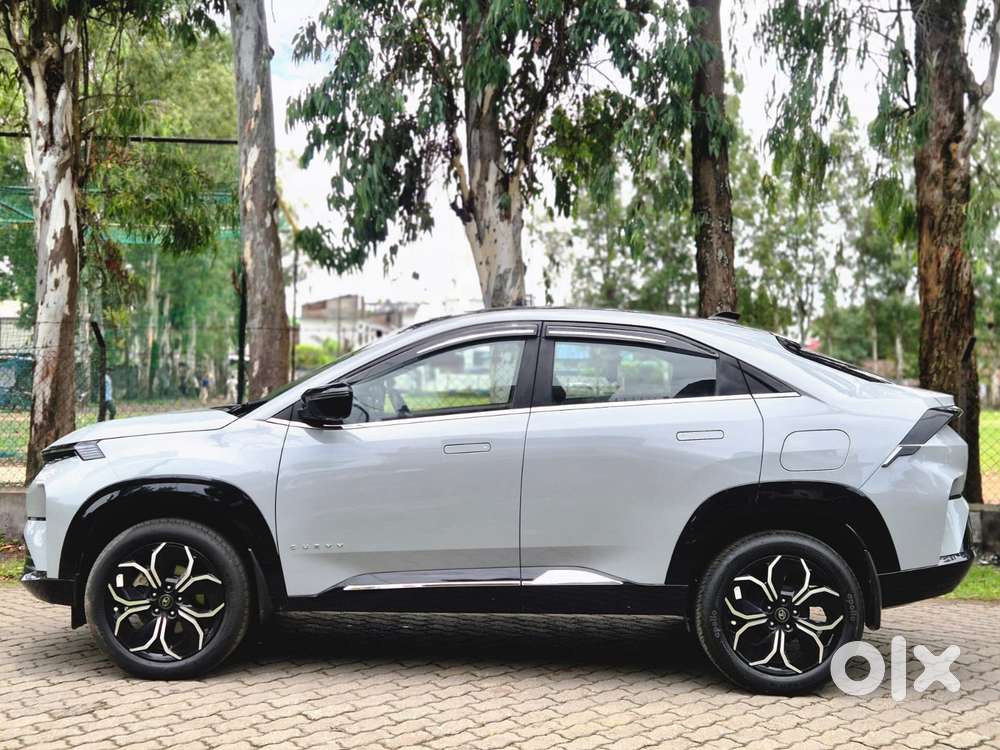 Tata Curvv Creative Plus S 1.2 Revotron Petrol 7dca, 2024, Petrol