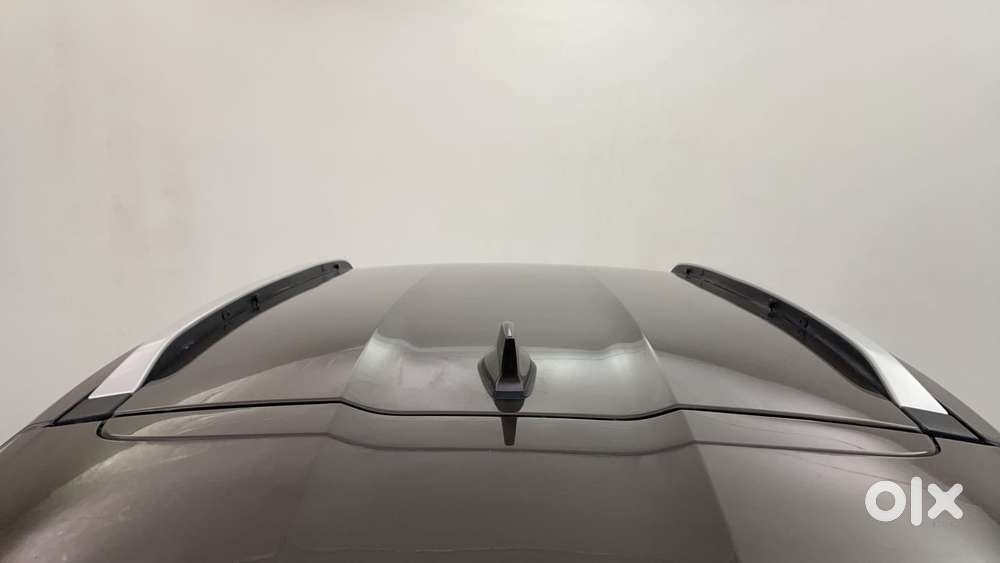 Nissan Magnite 1.0 Xv Premium, 2024, Petrol