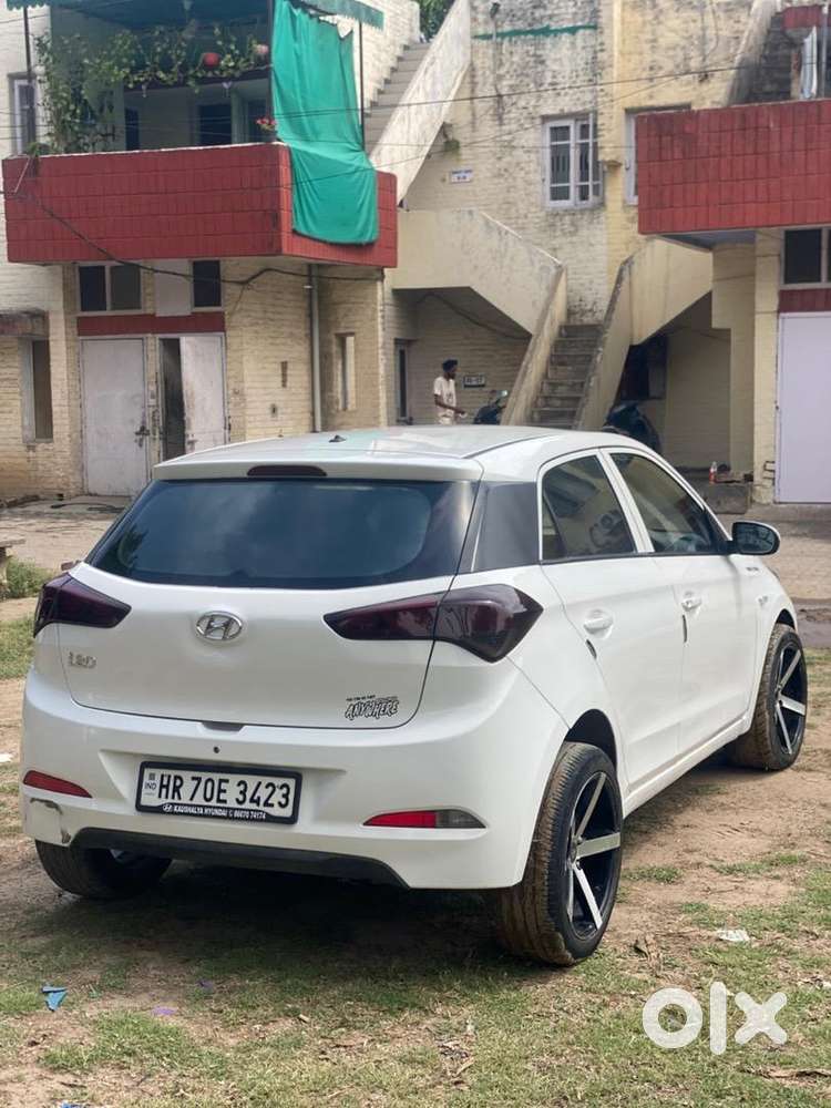 Hyundai I20 2015 Diesel 107000 Km Driven