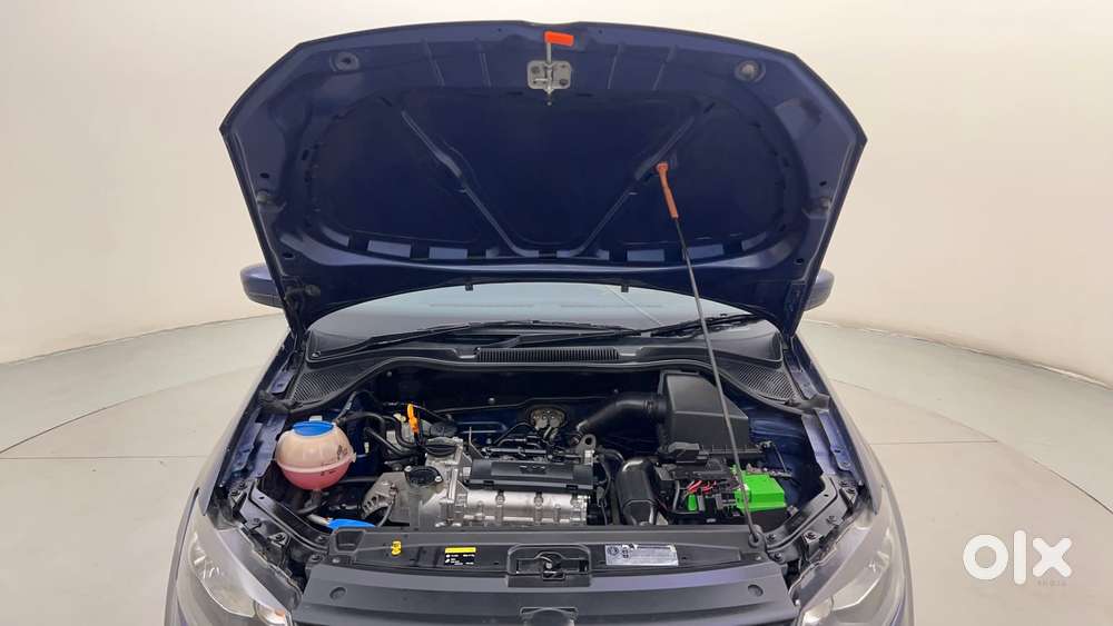 Volkswagen Polo Petrol Highline 1.2l, 2013, Petrol