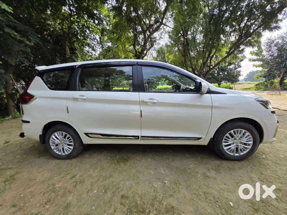 Maruti Suzuki Ertiga Vxi 2023 Cng
