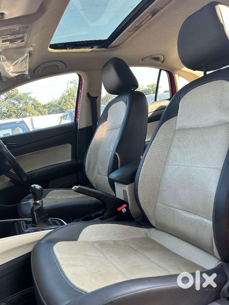 Skoda Slavia 1.0 Tsi Style, 2023, Petrol