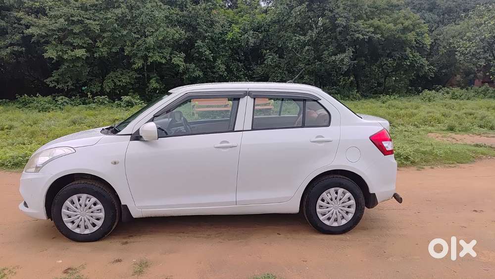 Maruti Suzuki Dzire 1.2 Lxi, 2021, Petrol