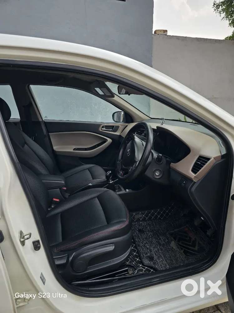 Hyundai Elite I20 2019 Diesel 120000 Km Driven
