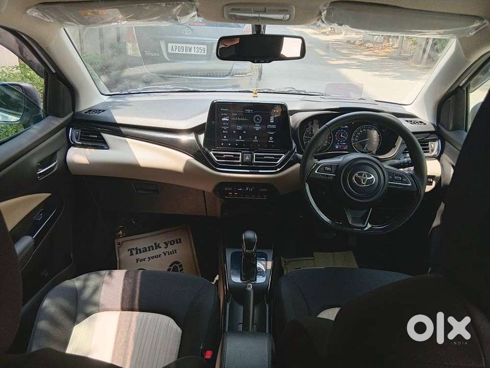 Toyota Glanza 1.2 V Amt, 2024, Petrol