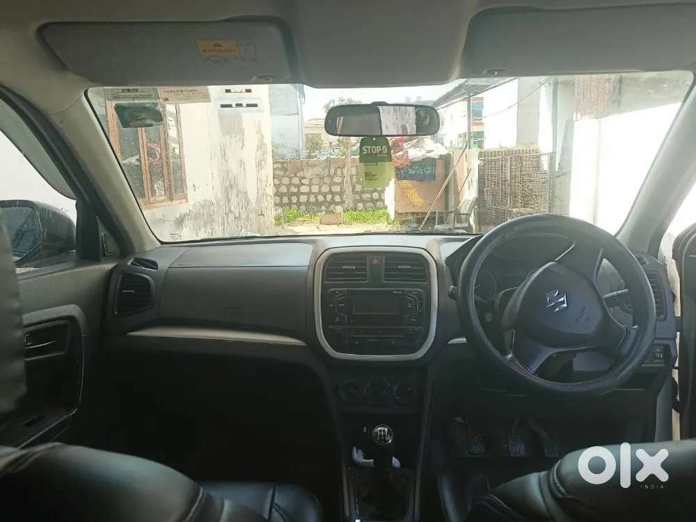 Maruti Suzuki Brezza 2017 Diesel 101000 Km Driven Mint Condition