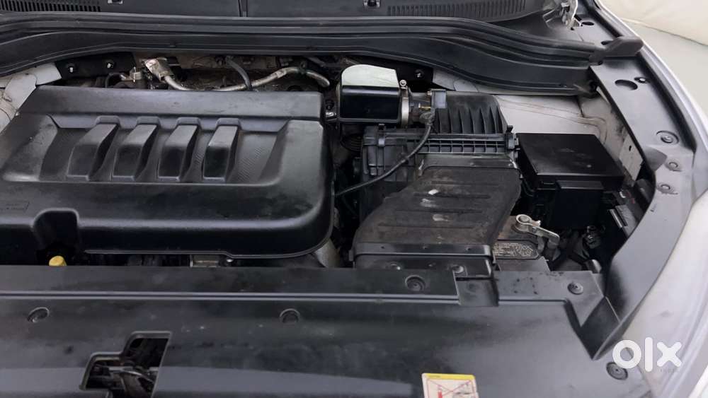 Mahindra Xuv700 2.2 Ax 5 Diesel Mt 7 Str, 2024, Diesel
